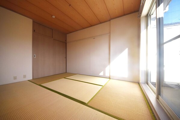 ブリージングタウン百草園の物件内観写真